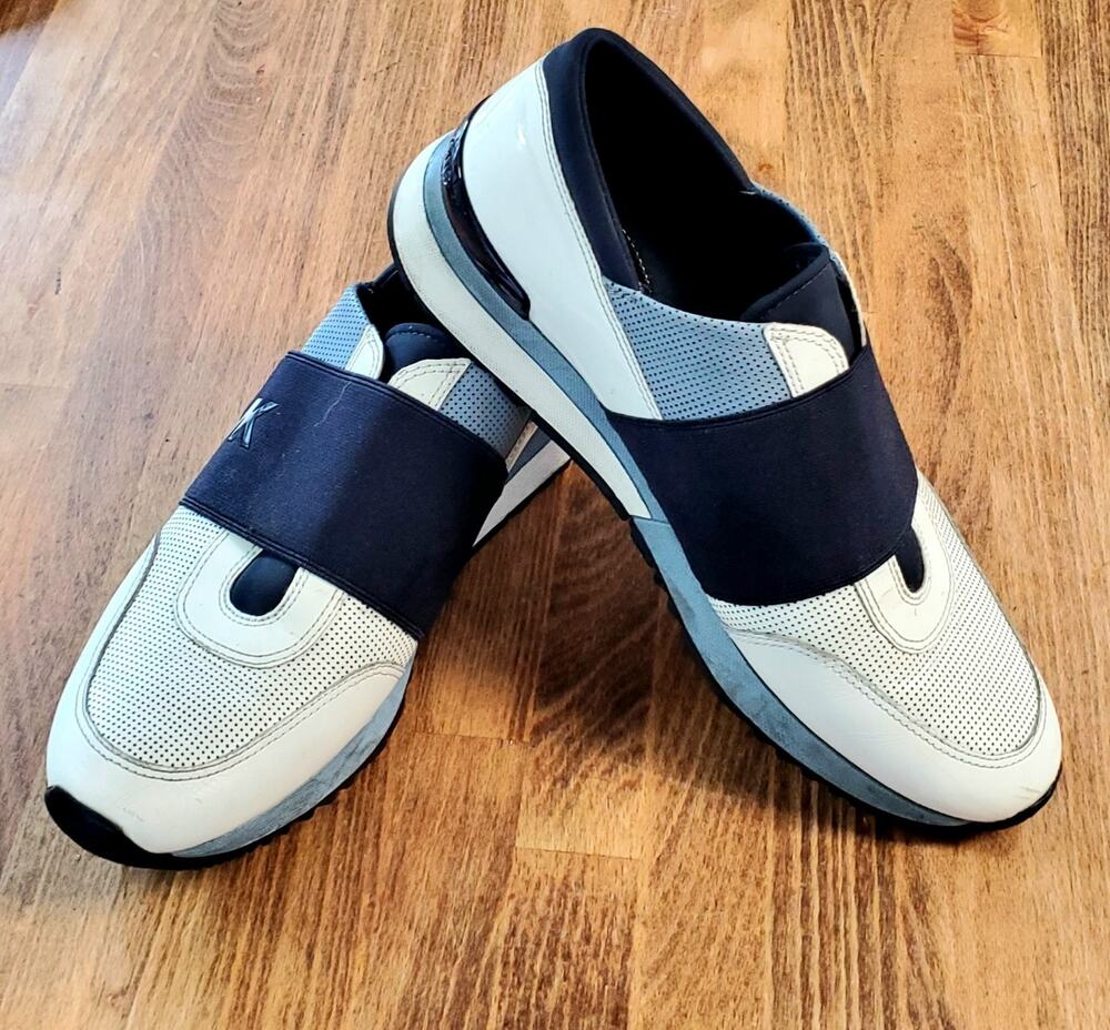 Michael Kors MK Logo Trainer Sneakers Slip On Black White Mixed Media Jogger